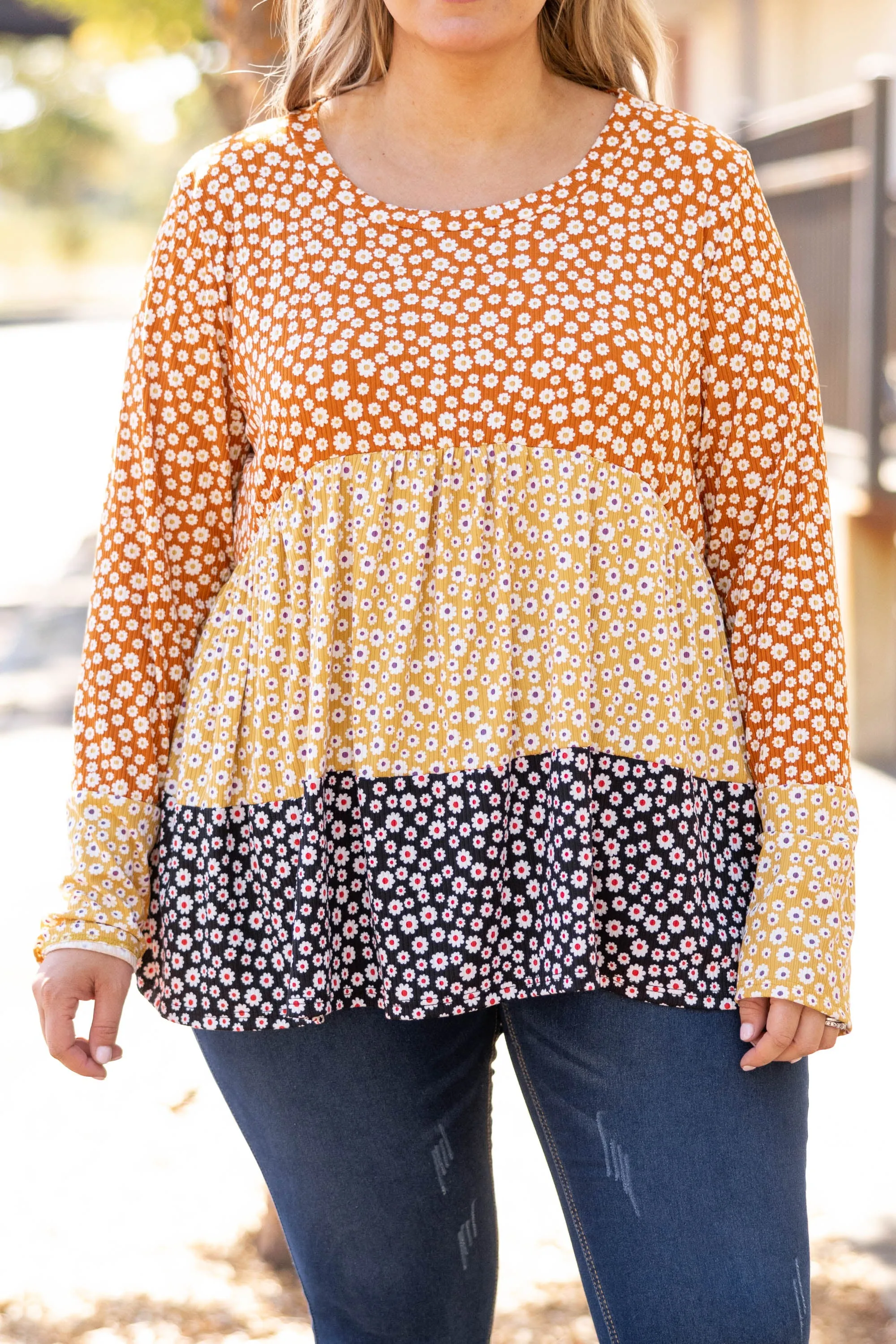 Blooming Daisy Top, Rust