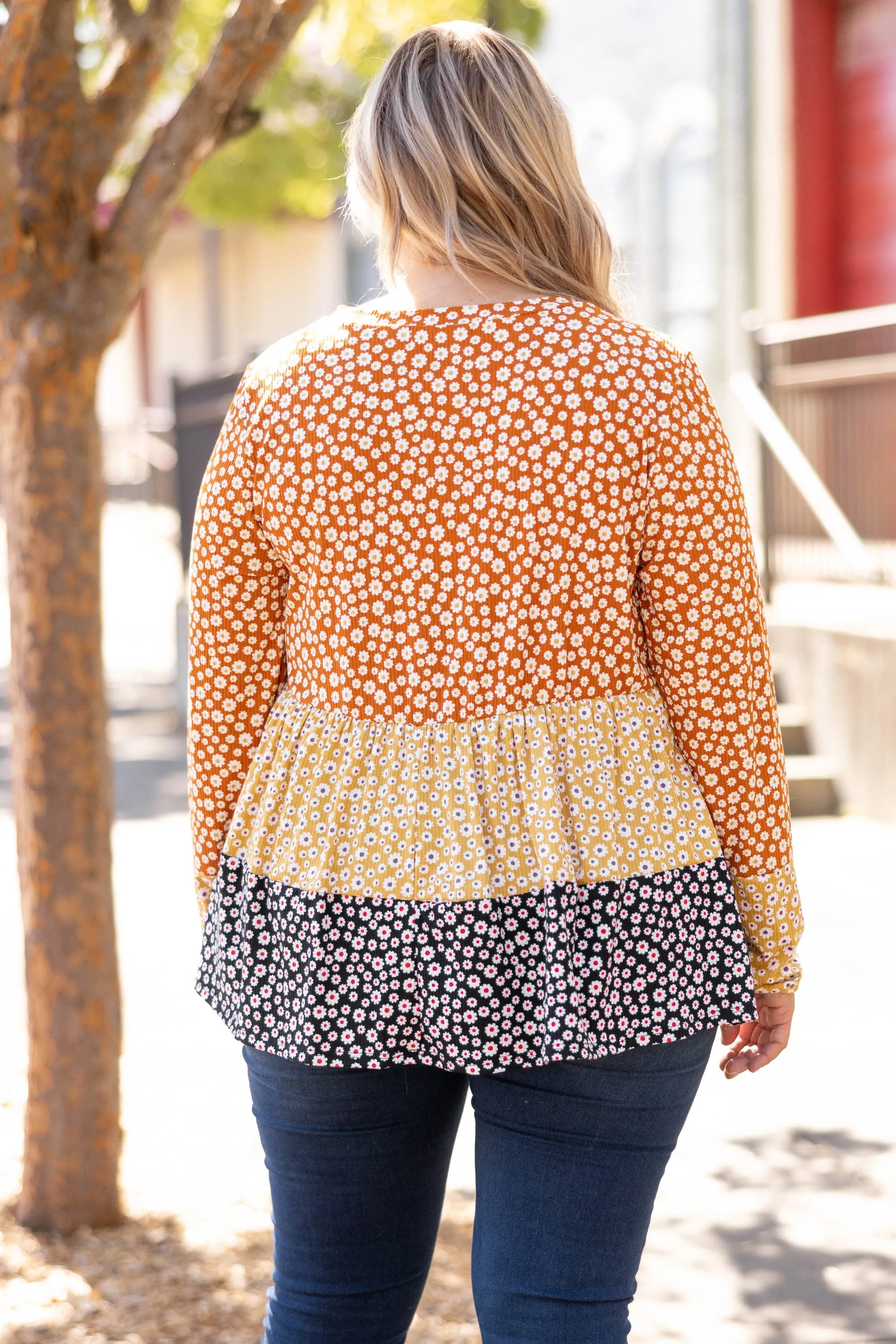 Blooming Daisy Top, Rust