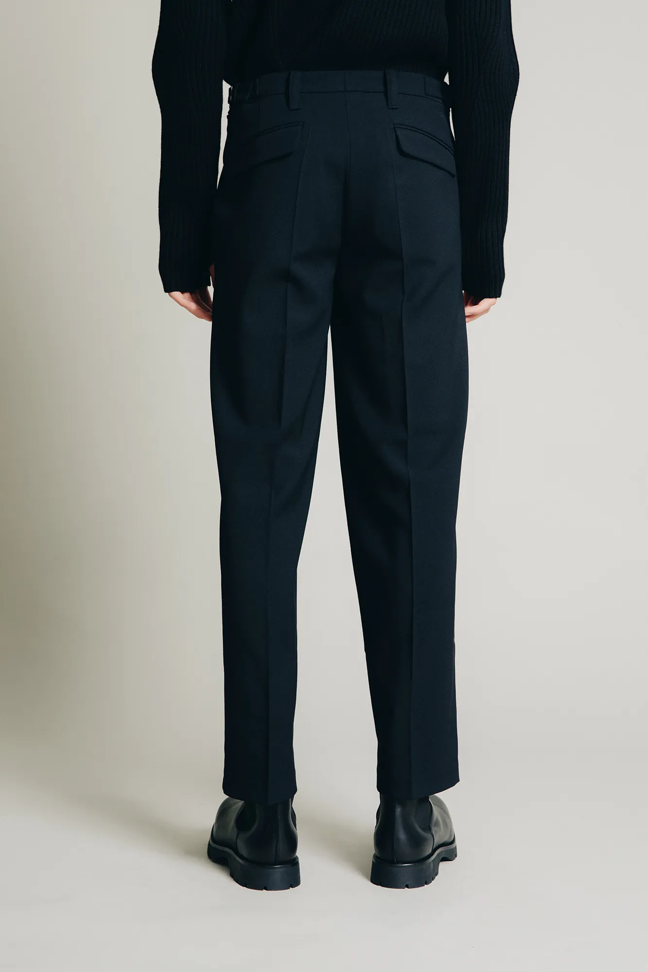 M1kyta Straight Tailored Pants