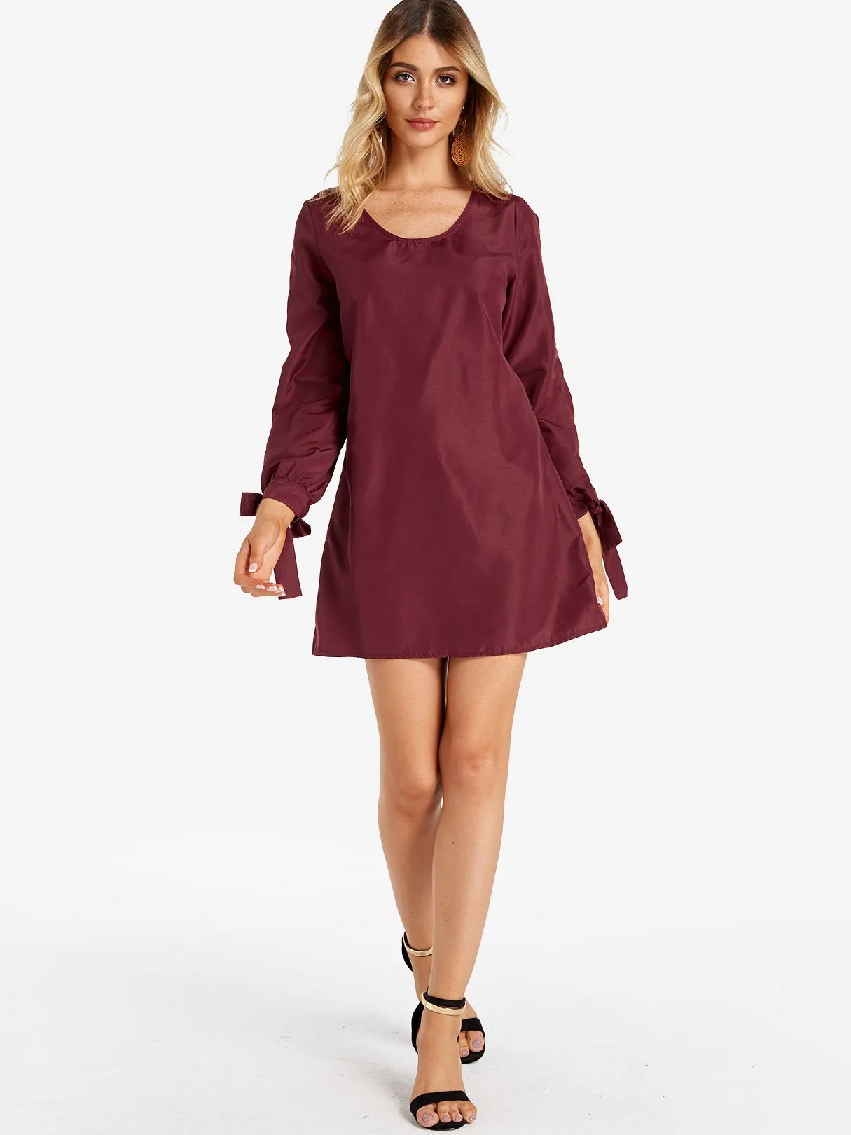 Wholesale Cold Shoulder Long Sleeve Self-Tie Burgundy Casual Dresses