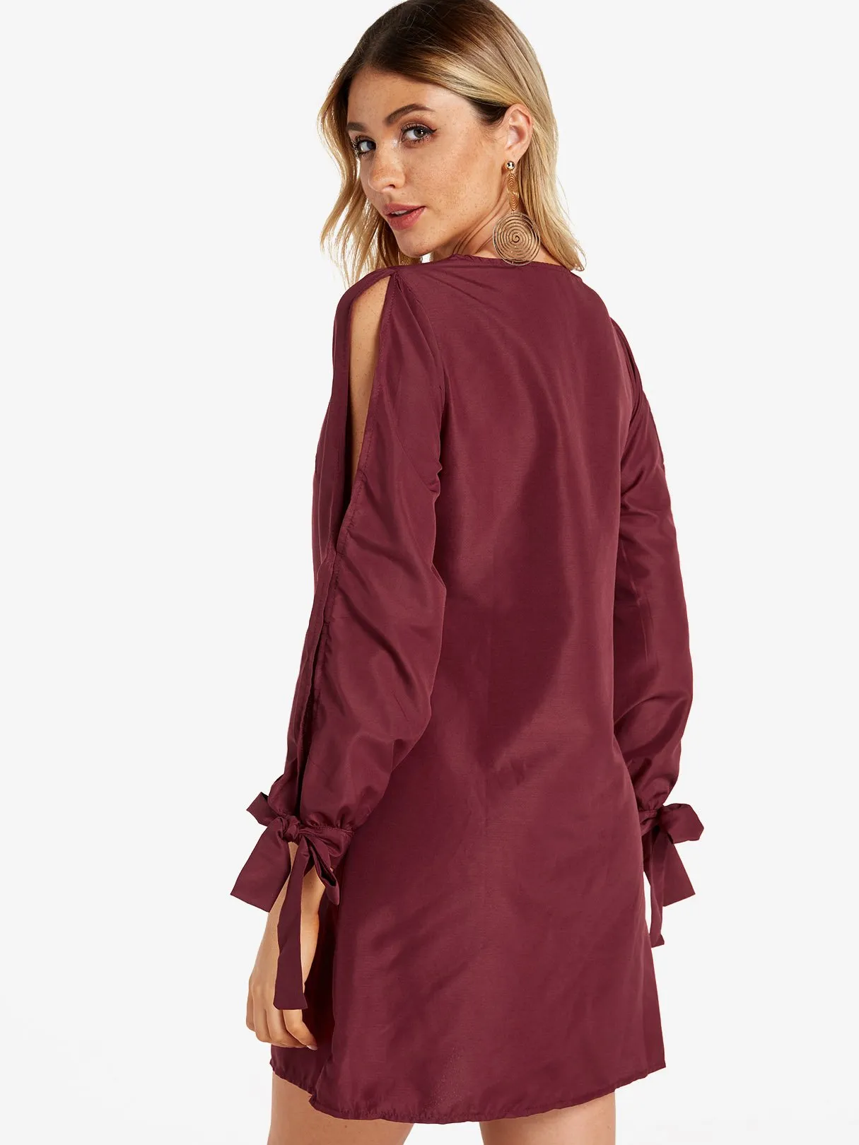 Wholesale Cold Shoulder Long Sleeve Self-Tie Burgundy Casual Dresses